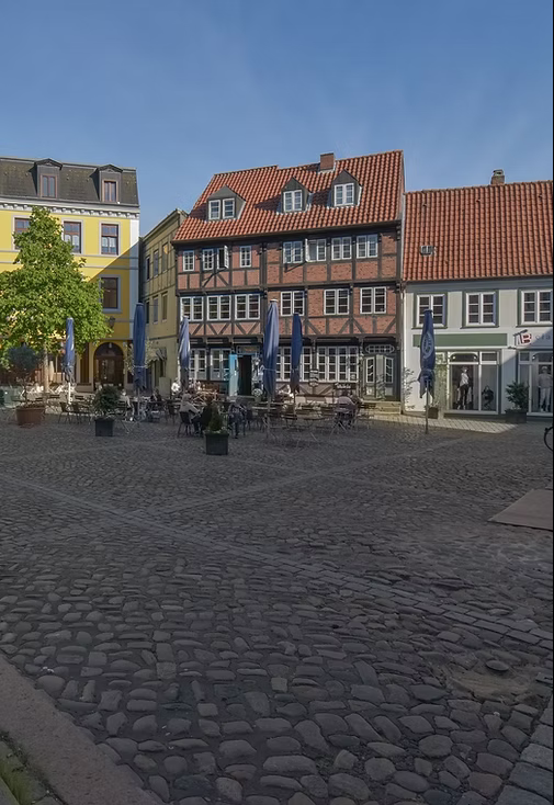 Alte Markthalle Rendsburg mieten - Historische Eventlocation für Hochzeiten und Firmenfeiern in Schleswig-Holstein